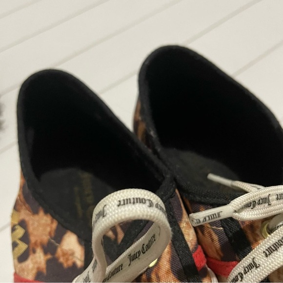 Juicy Couture Leopard Cheetah Animal Print Lace Up Platform Sneakers Women’s 8.5 - Picture 6 of 12